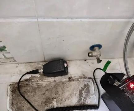 南宁市屋顶漏水维修公司分享下卫生间漏水的危害及解决方法